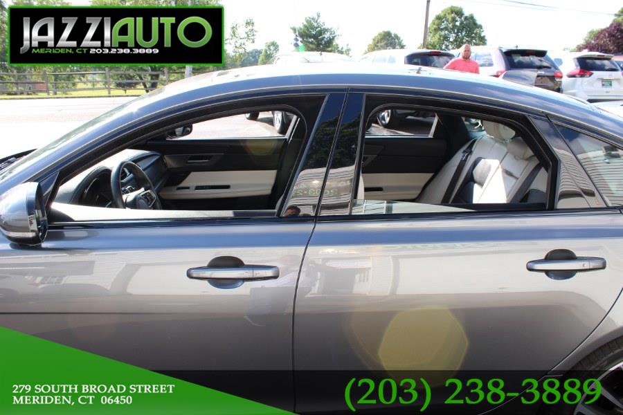 2016 Jaguar XF 4dr Sdn S AWD, available for sale in Meriden, Connecticut | Jazzi Auto Sales LLC. Meriden, Connecticut 2016 Jaguar XF 4dr Sdn S AWD, available for sale in Meriden, Connecticut | Jazzi Auto Sales LLC. Meriden, Connecticut
