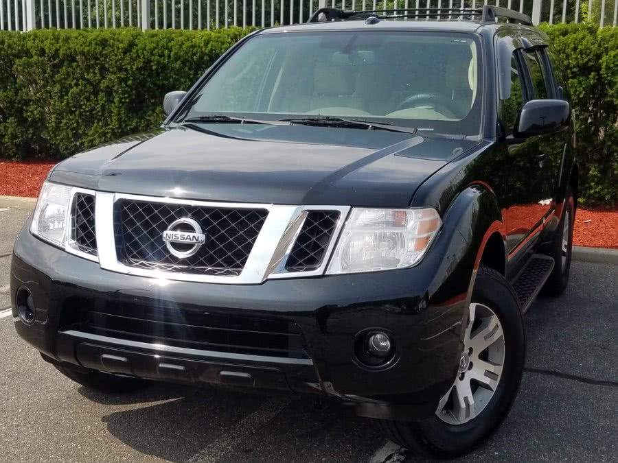 2012 Nissan Pathfinder Silver Edition 4WD w/Leather,3rd Row Seat,Back-up Camera, available for sale in Queens, NY