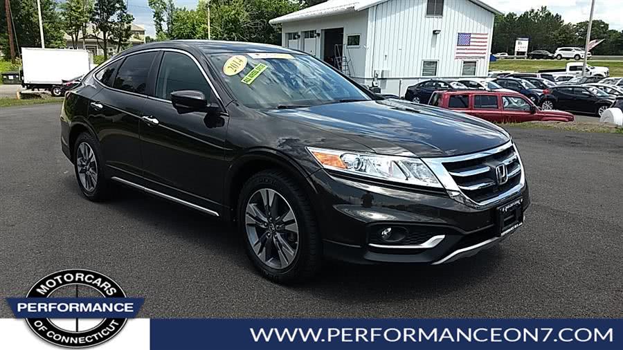 2014 Honda Crosstour 4WD V6 5dr EX-L, available for sale in Wilton, Connecticut | Performance Motor Cars Of Connecticut LLC. Wilton, Connecticut