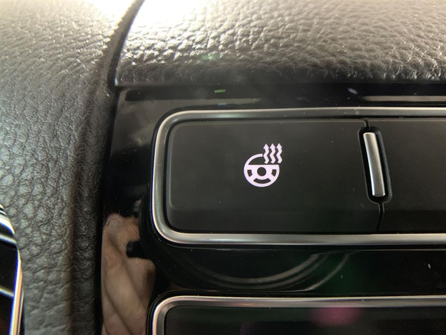 2017 Volkswagen Touareg V6 Wolfsburg Edition, available for sale in Stratford, Connecticut | Wiz Leasing Inc. Stratford, Connecticut 2017 Volkswagen Touareg V6 Wolfsburg Edition, available for sale in Stratford, Connecticut | Wiz Leasing Inc. Stratford, Connecticut