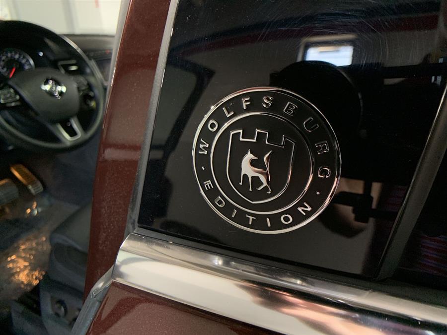 2017 Volkswagen Touareg V6 Wolfsburg Edition, available for sale in Stratford, Connecticut | Wiz Leasing Inc. Stratford, Connecticut 2017 Volkswagen Touareg V6 Wolfsburg Edition, available for sale in Stratford, Connecticut | Wiz Leasing Inc. Stratford, Connecticut