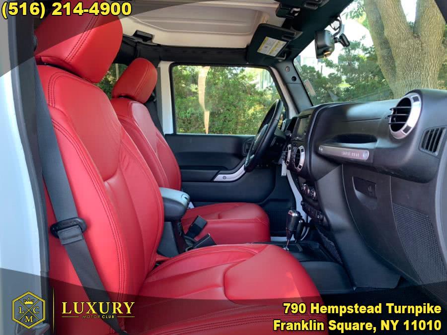 2018 Jeep Wrangler Unlimited Sahara 4x4, available for sale in Franklin Square, New York | Luxury Motor Club. Franklin Square, New York