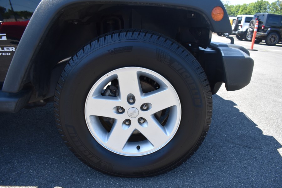 2016 Jeep Wrangler Unlimited 4WD 4dr Sport, available for sale in Berlin, Connecticut | Tru Auto Mall. Berlin, Connecticut 2016 Jeep Wrangler Unlimited 4WD 4dr Sport, available for sale in Berlin, Connecticut | Tru Auto Mall. Berlin, Connecticut