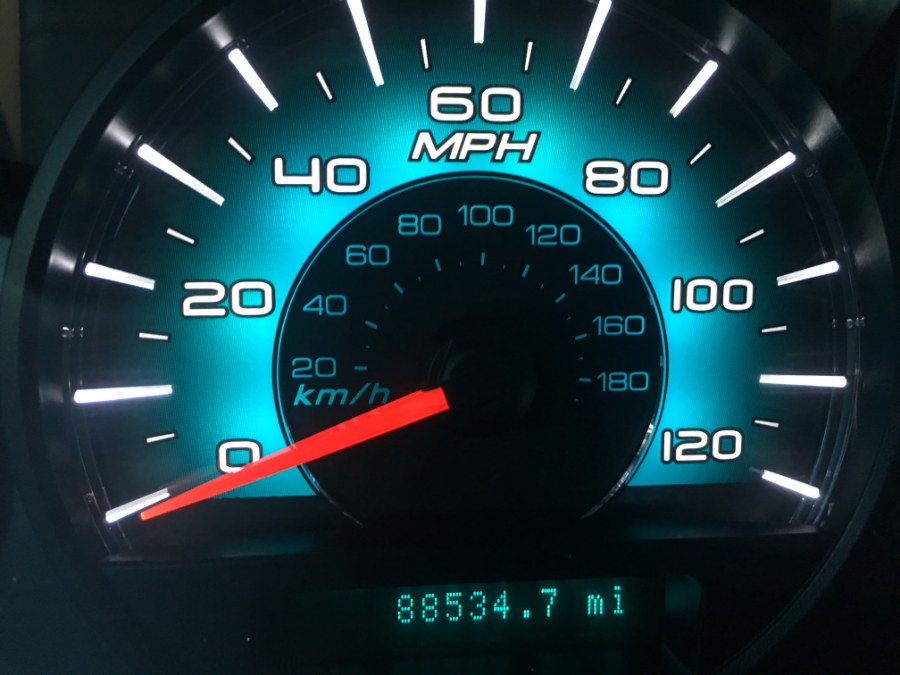 2010 Ford Fusion 4dr Sdn SE FWD, available for sale in Bristol, Connecticut | Bristol Auto Center LLC. Bristol, Connecticut 2010 Ford Fusion 4dr Sdn SE FWD, available for sale in Bristol, Connecticut | Bristol Auto Center LLC. Bristol, Connecticut