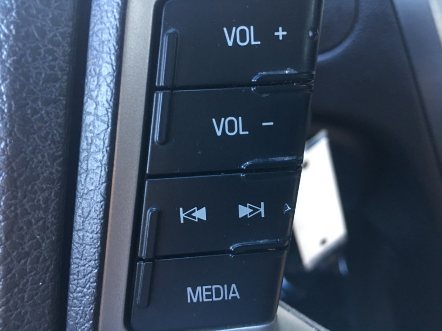 2010 Ford Fusion 4dr Sdn SE FWD, available for sale in Bristol, Connecticut | Bristol Auto Center LLC. Bristol, Connecticut 2010 Ford Fusion 4dr Sdn SE FWD, available for sale in Bristol, Connecticut | Bristol Auto Center LLC. Bristol, Connecticut
