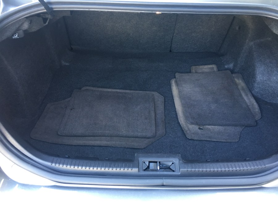 2010 Ford Fusion 4dr Sdn SE FWD, available for sale in Bristol, Connecticut | Bristol Auto Center LLC. Bristol, Connecticut 2010 Ford Fusion 4dr Sdn SE FWD, available for sale in Bristol, Connecticut | Bristol Auto Center LLC. Bristol, Connecticut