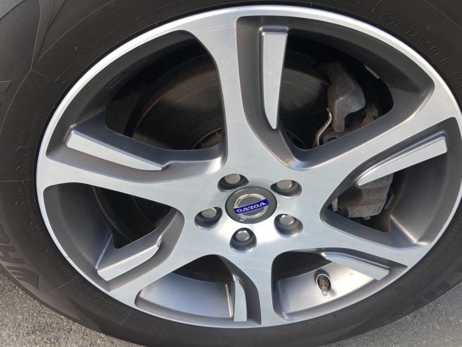 2014 Volvo XC60 AWD 4dr 3.0L Platinum, available for sale in Bristol, Connecticut | Bristol Auto Center LLC. Bristol, Connecticut 2014 Volvo XC60 AWD 4dr 3.0L Platinum, available for sale in Bristol, Connecticut | Bristol Auto Center LLC. Bristol, Connecticut