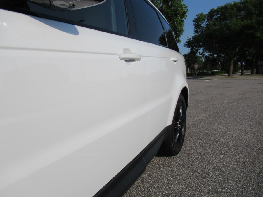 2014 Land Rover Range Rover Sport 4WD 4dr SE, available for sale in Massapequa, New York | South Shore Auto Brokers & Sales. Massapequa, New York 2014 Land Rover Range Rover Sport 4WD 4dr SE, available for sale in Massapequa, New York | South Shore Auto Brokers & Sales. Massapequa, New York