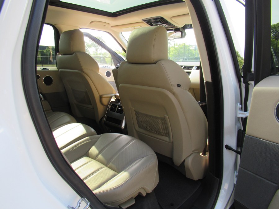 2014 Land Rover Range Rover Sport 4WD 4dr SE, available for sale in Massapequa, New York | South Shore Auto Brokers & Sales. Massapequa, New York 2014 Land Rover Range Rover Sport 4WD 4dr SE, available for sale in Massapequa, New York | South Shore Auto Brokers & Sales. Massapequa, New York