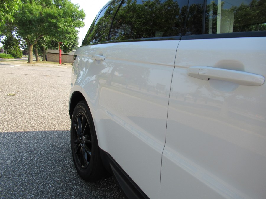 2014 Land Rover Range Rover Sport 4WD 4dr SE, available for sale in Massapequa, New York | South Shore Auto Brokers & Sales. Massapequa, New York 2014 Land Rover Range Rover Sport 4WD 4dr SE, available for sale in Massapequa, New York | South Shore Auto Brokers & Sales. Massapequa, New York