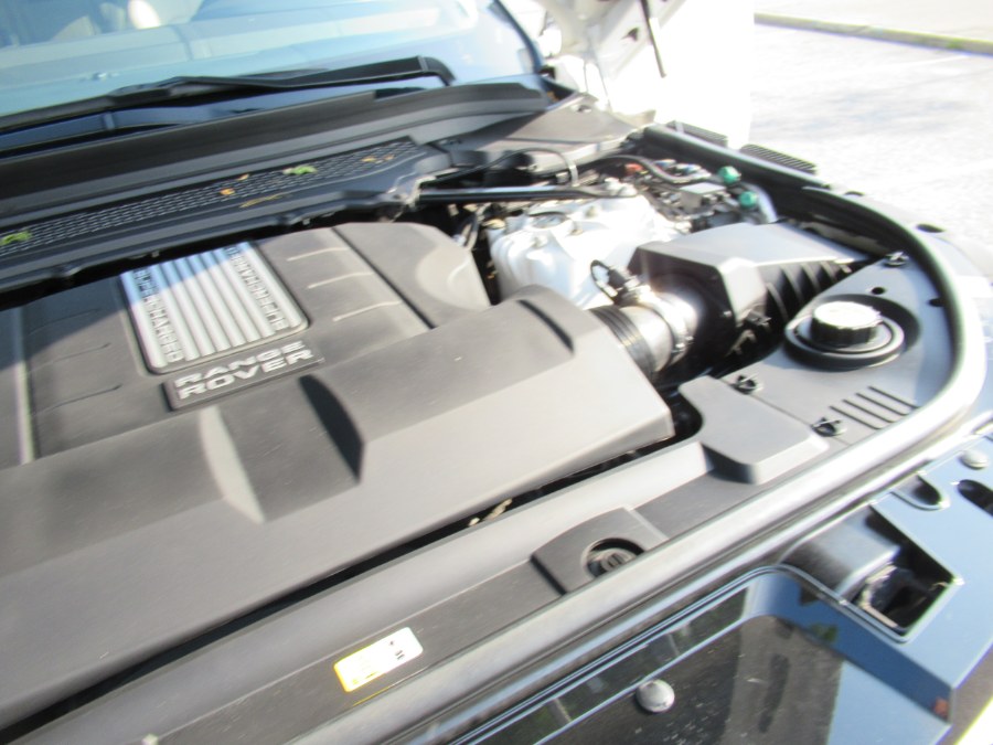 2014 Land Rover Range Rover Sport 4WD 4dr SE, available for sale in Massapequa, New York | South Shore Auto Brokers & Sales. Massapequa, New York 2014 Land Rover Range Rover Sport 4WD 4dr SE, available for sale in Massapequa, New York | South Shore Auto Brokers & Sales. Massapequa, New York