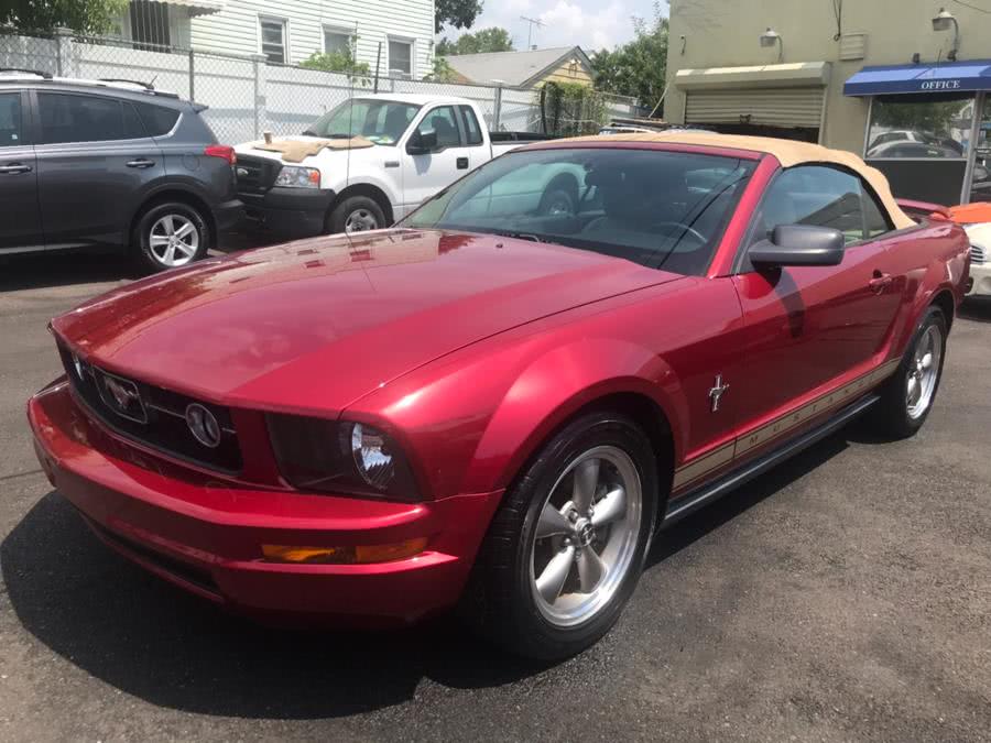 2006 Ford Mustang 2dr Conv Deluxe, available for sale in Jamaica, New York | Sunrise Autoland. Jamaica, New York
