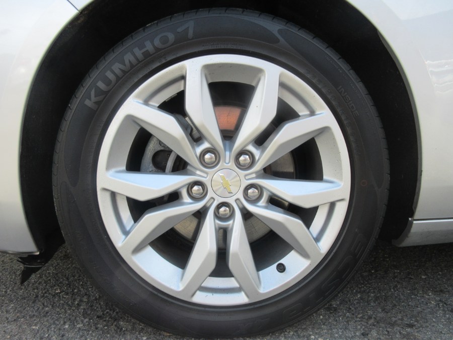 2016 Chevrolet Impala 4dr Sdn LT w/1LT, available for sale in Linden, New Jersey | Route 27 Auto Mall. Linden, New Jersey 2016 Chevrolet Impala 4dr Sdn LT w/1LT, available for sale in Linden, New Jersey | Route 27 Auto Mall. Linden, New Jersey