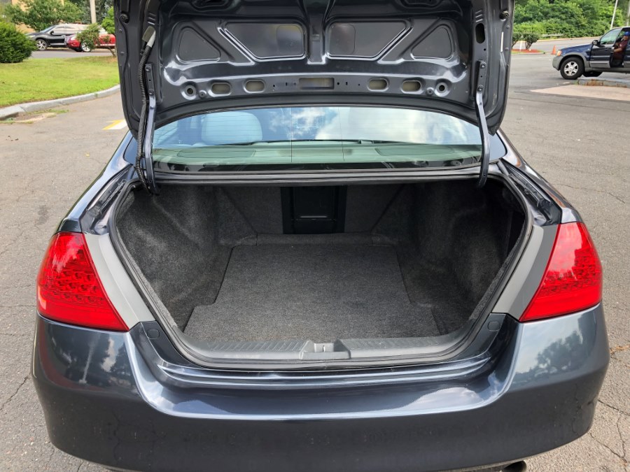 2006 Honda Accord Sdn LX SE AT PZEV, available for sale in Hartford , Connecticut | Ledyard Auto Sale LLC. Hartford , Connecticut 2006 Honda Accord Sdn LX SE AT PZEV, available for sale in Hartford , Connecticut | Ledyard Auto Sale LLC. Hartford , Connecticut