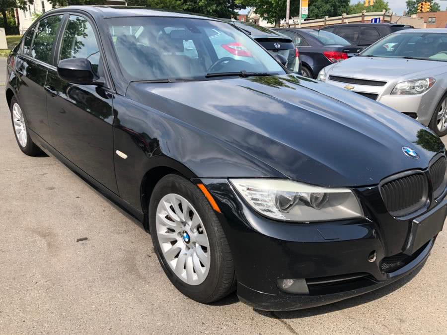 2009 BMW 3 Series 4dr Sdn 328i xDrive AWD SULEV, available for sale in New Britain, Connecticut | Central Auto Sales & Service. New Britain, Connecticut