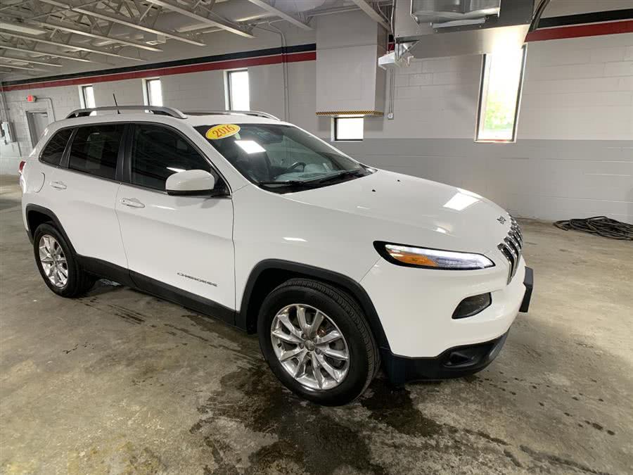 2016 Jeep Cherokee 4WD 4dr Limited, available for sale in Stratford, Connecticut | Wiz Leasing Inc. Stratford, Connecticut