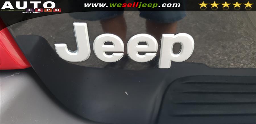 1999 Jeep Grand Cherokee 4dr Laredo 4WD, available for sale in Huntington, New York | Auto Expo. Huntington, New York 1999 Jeep Grand Cherokee 4dr Laredo 4WD, available for sale in Huntington, New York | Auto Expo. Huntington, New York