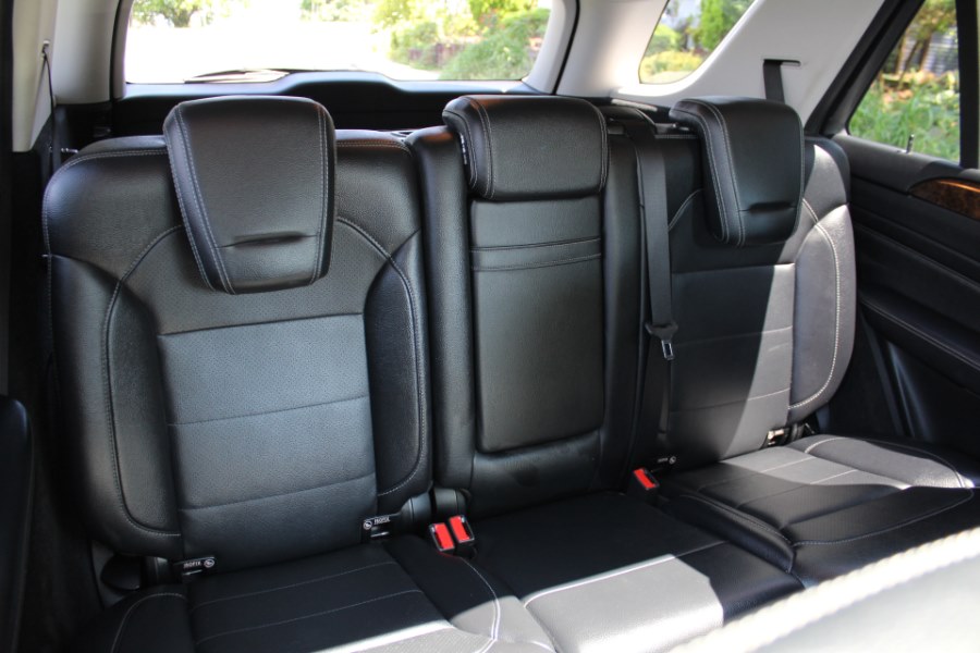 2013 Mercedes-Benz M-Class 4MATIC 4dr ML350, available for sale in Great Neck, New York | Great Neck Car Buyers & Sellers. Great Neck, New York 2013 Mercedes-Benz M-Class 4MATIC 4dr ML350, available for sale in Great Neck, New York | Great Neck Car Buyers & Sellers. Great Neck, New York
