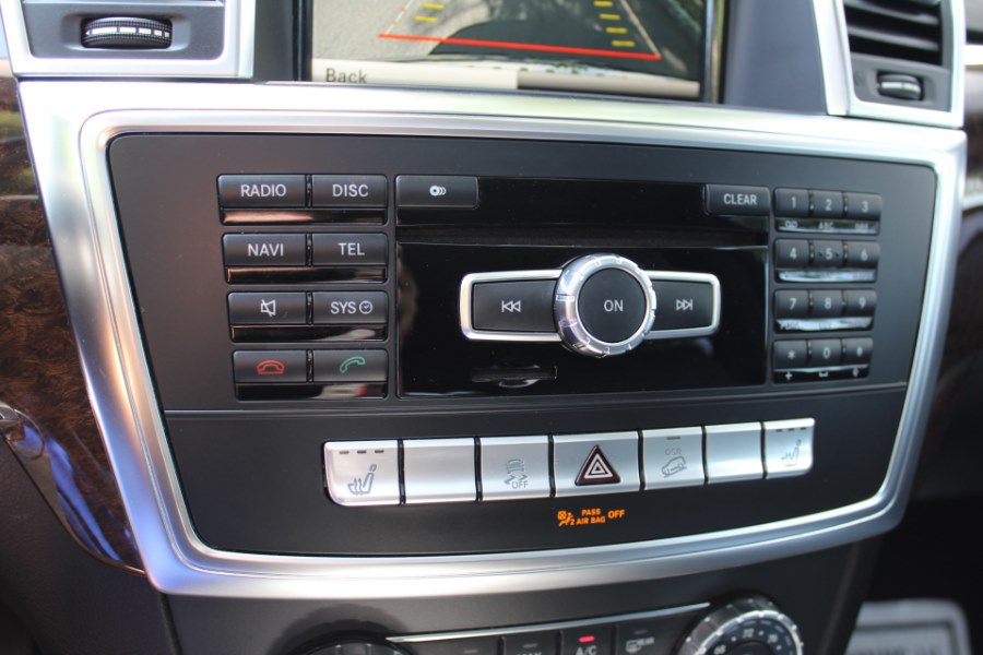 2013 Mercedes-Benz M-Class 4MATIC 4dr ML350, available for sale in Great Neck, New York | Great Neck Car Buyers & Sellers. Great Neck, New York 2013 Mercedes-Benz M-Class 4MATIC 4dr ML350, available for sale in Great Neck, New York | Great Neck Car Buyers & Sellers. Great Neck, New York