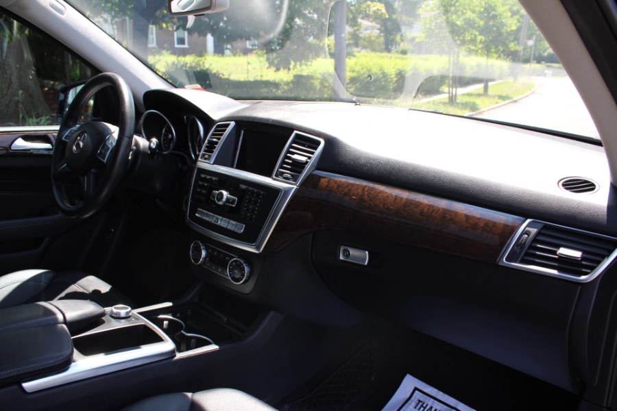 2013 Mercedes-Benz M-Class 4MATIC 4dr ML350, available for sale in Great Neck, New York | Great Neck Car Buyers & Sellers. Great Neck, New York 2013 Mercedes-Benz M-Class 4MATIC 4dr ML350, available for sale in Great Neck, New York | Great Neck Car Buyers & Sellers. Great Neck, New York