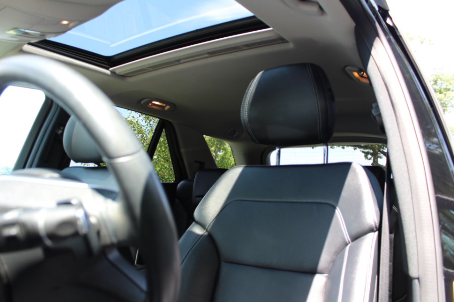 2013 Mercedes-Benz M-Class 4MATIC 4dr ML350, available for sale in Great Neck, New York | Great Neck Car Buyers & Sellers. Great Neck, New York 2013 Mercedes-Benz M-Class 4MATIC 4dr ML350, available for sale in Great Neck, New York | Great Neck Car Buyers & Sellers. Great Neck, New York