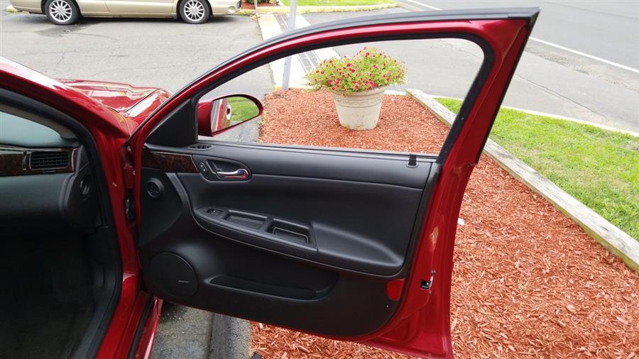 2014 Chevrolet Impala Limited 4dr Sdn LTZ, available for sale in West Haven, Connecticut | Auto Fair Inc.. West Haven, Connecticut 2014 Chevrolet Impala Limited 4dr Sdn LTZ, available for sale in West Haven, Connecticut | Auto Fair Inc.. West Haven, Connecticut