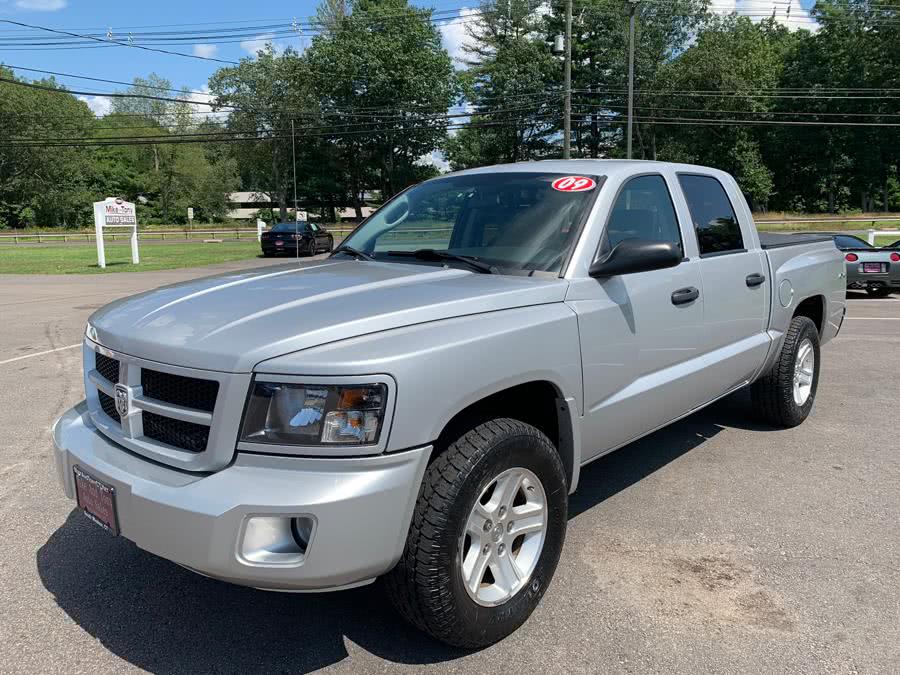 2009 Dodge Dakota 4WD Crew Cab Bighorn/Lonestar, available for sale in South Windsor, Connecticut | Mike And Tony Auto Sales, Inc. South Windsor, Connecticut