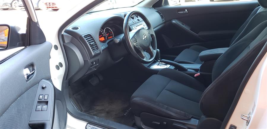 2011 Nissan Altima 2dr Coupe 2.5 S, available for sale in Waterbury, Connecticut | National Auto Brokers, Inc.. Waterbury, Connecticut 2011 Nissan Altima 2dr Coupe 2.5 S, available for sale in Waterbury, Connecticut | National Auto Brokers, Inc.. Waterbury, Connecticut