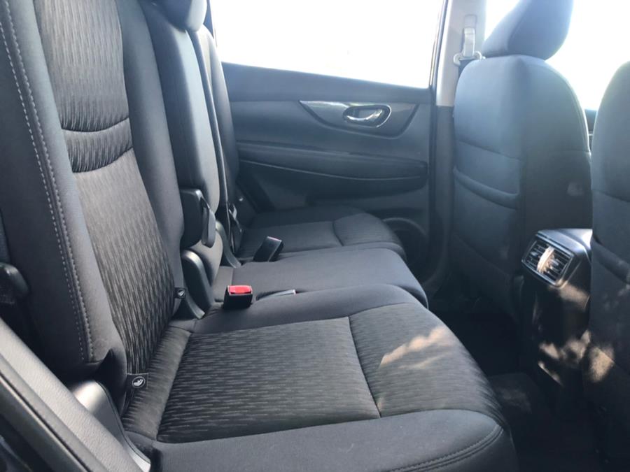 2017 Nissan Rogue 2017.5 AWD SL, available for sale in Agawam, Massachusetts | Malkoon Motors. Agawam, Massachusetts 2017 Nissan Rogue 2017.5 AWD SL, available for sale in Agawam, Massachusetts | Malkoon Motors. Agawam, Massachusetts