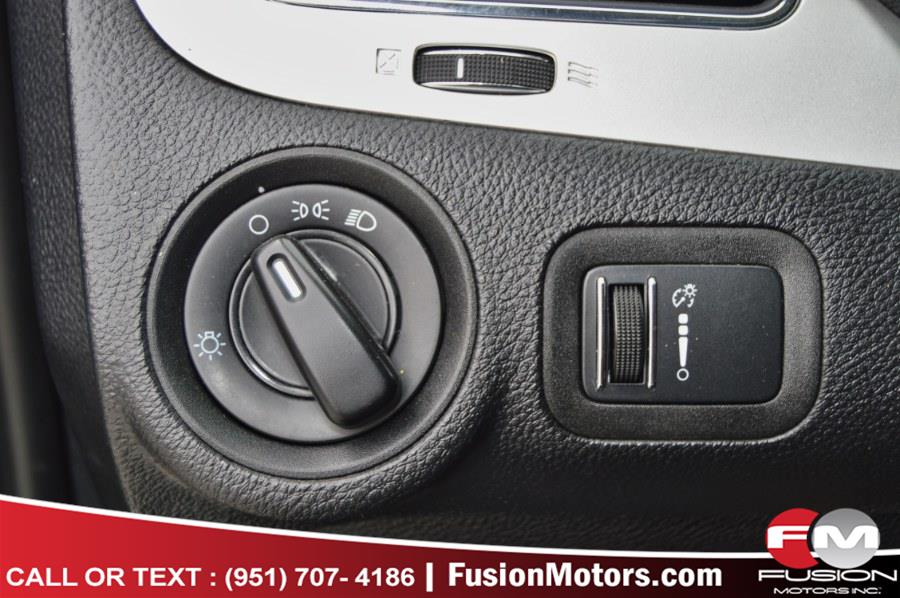 2015 Dodge Journey FWD 4dr American Value Pkg, available for sale in Moreno Valley, California | Fusion Motors Inc. Moreno Valley, California 2015 Dodge Journey FWD 4dr American Value Pkg, available for sale in Moreno Valley, California | Fusion Motors Inc. Moreno Valley, California
