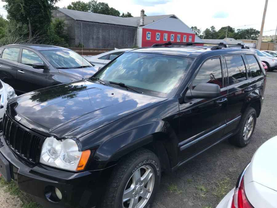 2007 Jeep Grand Cherokee 4WD 4dr Laredo, available for sale in Wallingford, Connecticut | Wallingford Auto Center LLC. Wallingford, Connecticut