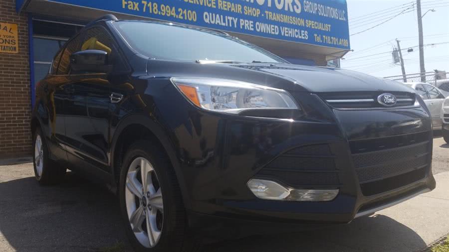 2013 Ford Escape 4WD 4dr SE, available for sale in Bronx, New York | New York Motors Group Solutions LLC. Bronx, New York