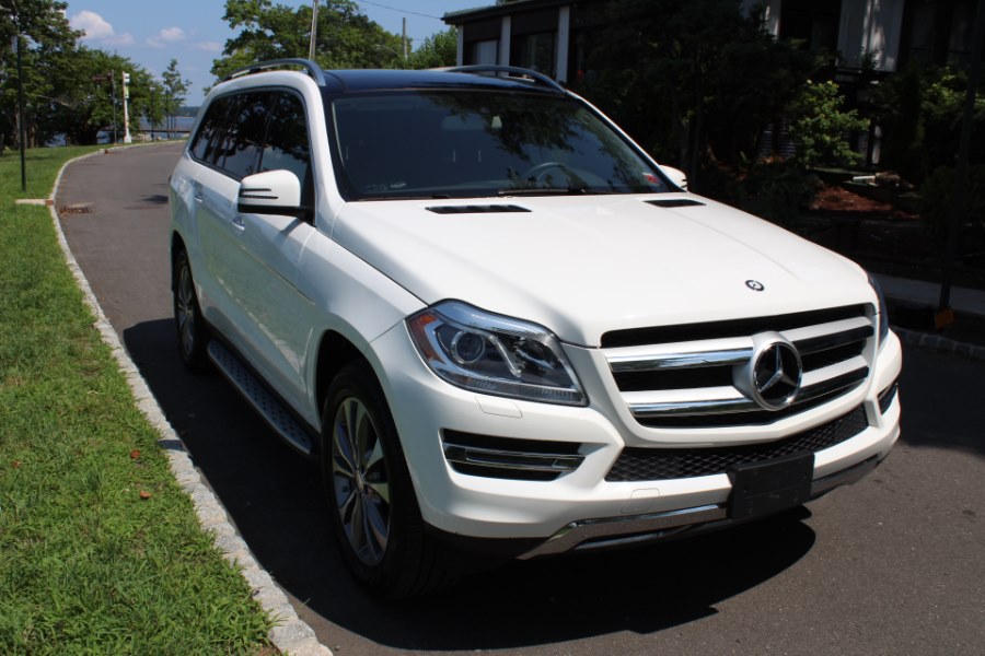 2016 Mercedes-Benz GL 4MATIC 4dr GL 450, available for sale in Great Neck, New York | Great Neck Car Buyers & Sellers. Great Neck, New York 2016 Mercedes-Benz GL 4MATIC 4dr GL 450, available for sale in Great Neck, New York | Great Neck Car Buyers & Sellers. Great Neck, New York