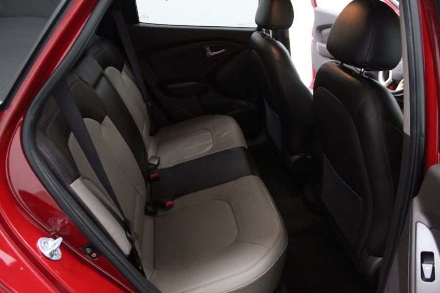 2012 Hyundai Tucson AWD 4dr Auto Limited, available for sale in Plainville, Connecticut | New England Auto Sales LLC. Plainville, Connecticut 2012 Hyundai Tucson AWD 4dr Auto Limited, available for sale in Plainville, Connecticut | New England Auto Sales LLC. Plainville, Connecticut
