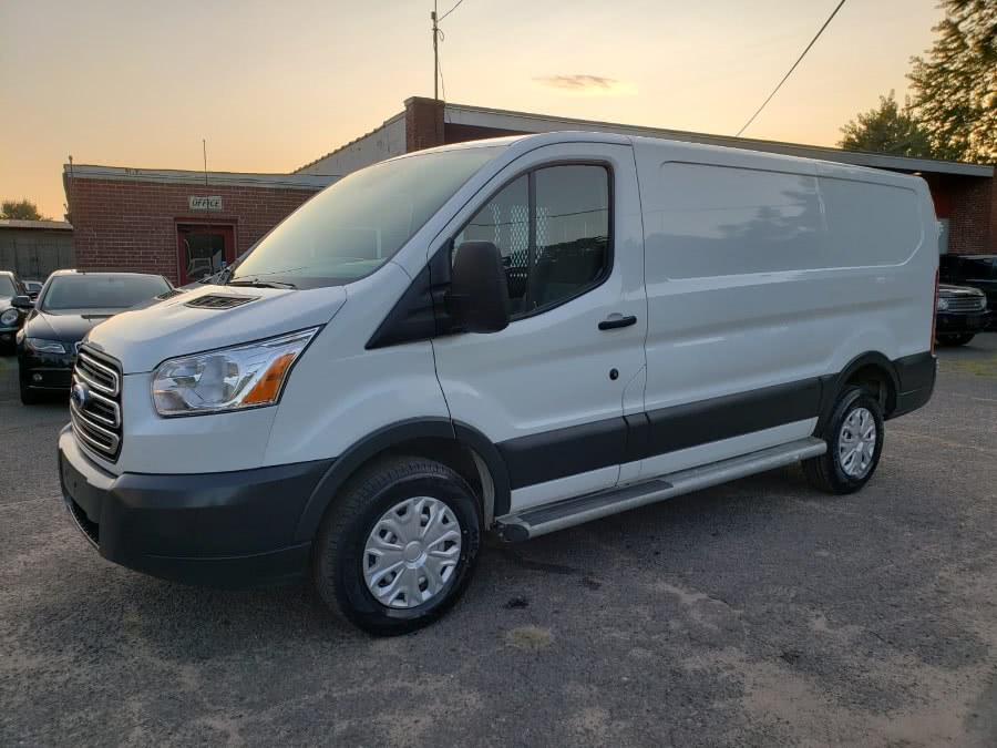 2018 Ford Transit Van T-250 130" Low Rf 9000 GVWR Sliding RH Dr, available for sale in East Windsor, Connecticut | Toro Auto. East Windsor, Connecticut