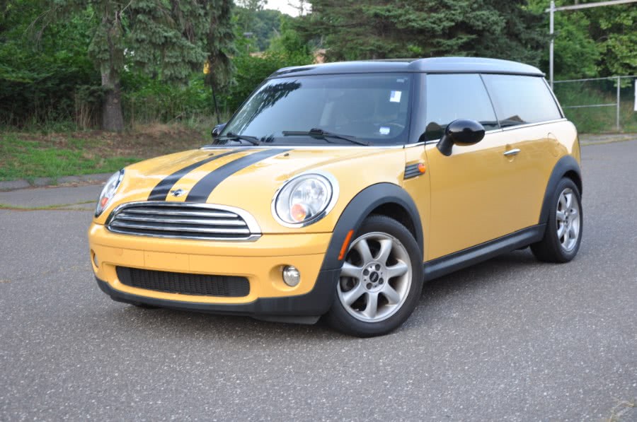 2009 MINI Cooper Clubman 2dr Cpe, available for sale in Waterbury, Connecticut | Platinum Auto Care. Waterbury, Connecticut