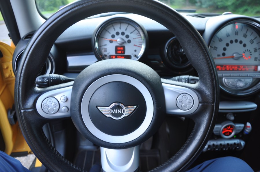 2009 MINI Cooper Clubman 2dr Cpe, available for sale in Waterbury, Connecticut | Platinum Auto Care. Waterbury, Connecticut 2009 MINI Cooper Clubman 2dr Cpe, available for sale in Waterbury, Connecticut | Platinum Auto Care. Waterbury, Connecticut