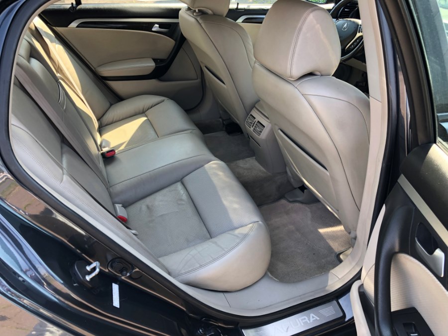 2007 Acura TL 4dr Sdn AT, available for sale in Hartford , Connecticut | Ledyard Auto Sale LLC. Hartford , Connecticut 2007 Acura TL 4dr Sdn AT, available for sale in Hartford , Connecticut | Ledyard Auto Sale LLC. Hartford , Connecticut
