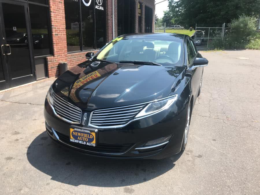 2014 Lincoln MKZ 4dr Sdn AWD, available for sale in Middletown, Connecticut | Newfield Auto Sales. Middletown, Connecticut