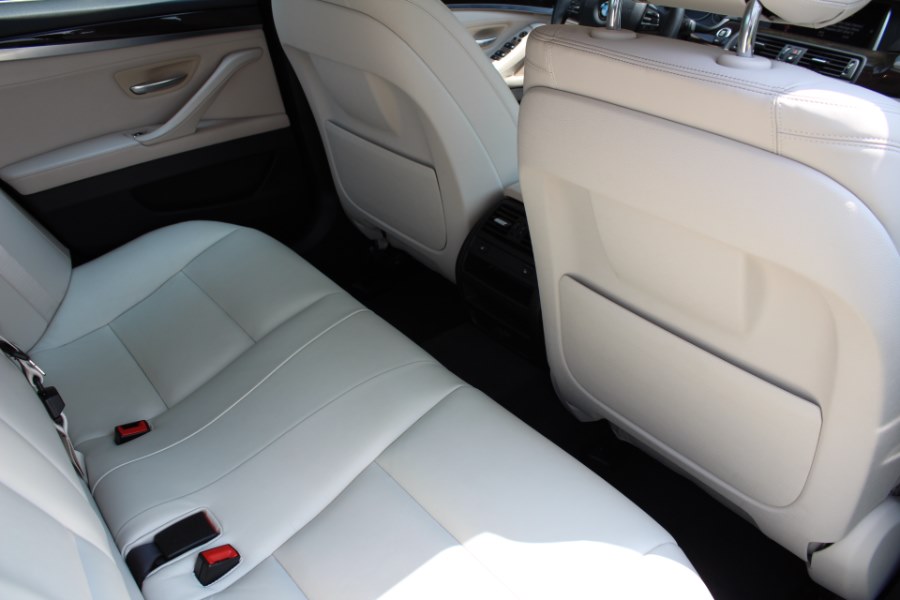 2016 BMW 5 Series 4dr Sdn 535i xDrive AWD, available for sale in Great Neck, New York | Great Neck Car Buyers & Sellers. Great Neck, New York 2016 BMW 5 Series 4dr Sdn 535i xDrive AWD, available for sale in Great Neck, New York | Great Neck Car Buyers & Sellers. Great Neck, New York