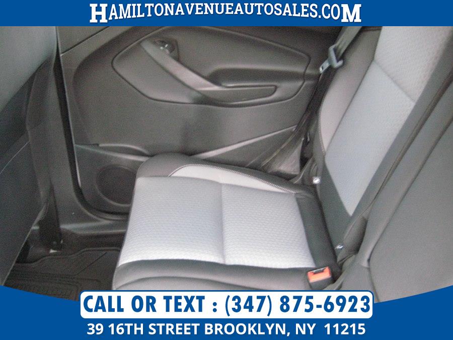Used Ford Escape SE 4WD 2017 | Hamilton Avenue Auto Sales DBA Nyautoauction.com. Brooklyn, New York Used Ford Escape SE 4WD 2017 | Hamilton Avenue Auto Sales DBA Nyautoauction.com. Brooklyn, New York