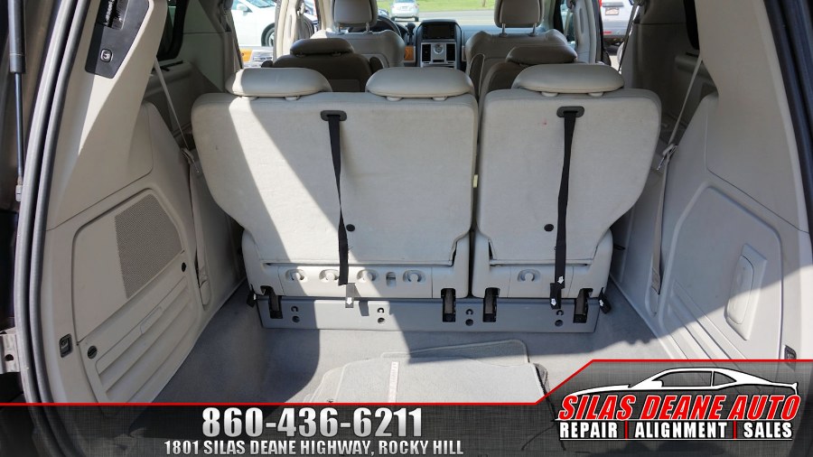2010 Chrysler Town & Country 4dr Wgn Limited, available for sale in Rocky Hill , Connecticut | Silas Deane Auto LLC. Rocky Hill , Connecticut 2010 Chrysler Town & Country 4dr Wgn Limited, available for sale in Rocky Hill , Connecticut | Silas Deane Auto LLC. Rocky Hill , Connecticut