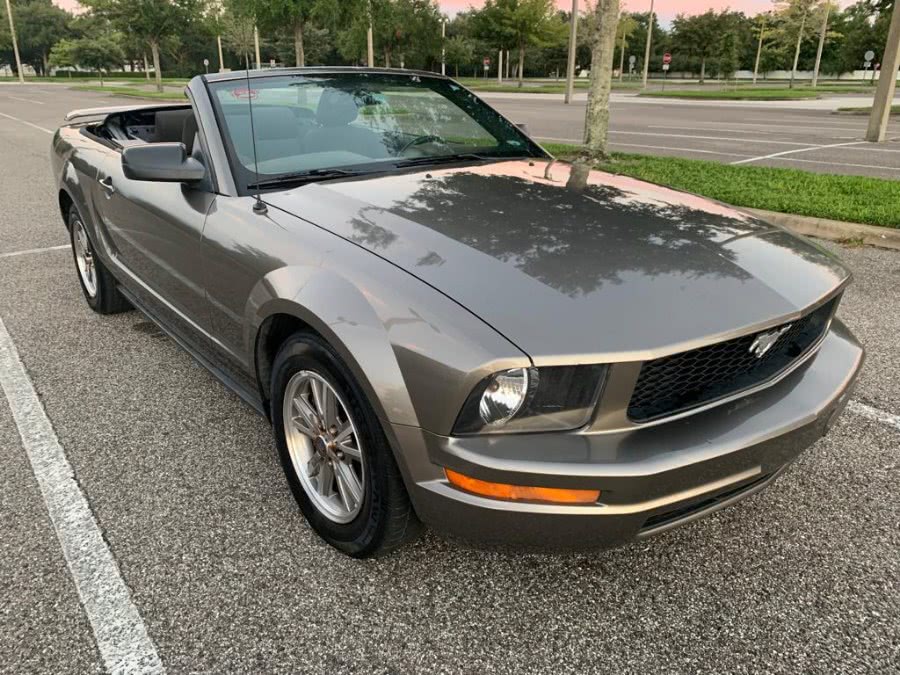 2005 Ford Mustang 2dr Conv Deluxe, available for sale in Longwood, Florida | Majestic Autos Inc.. Longwood, Florida