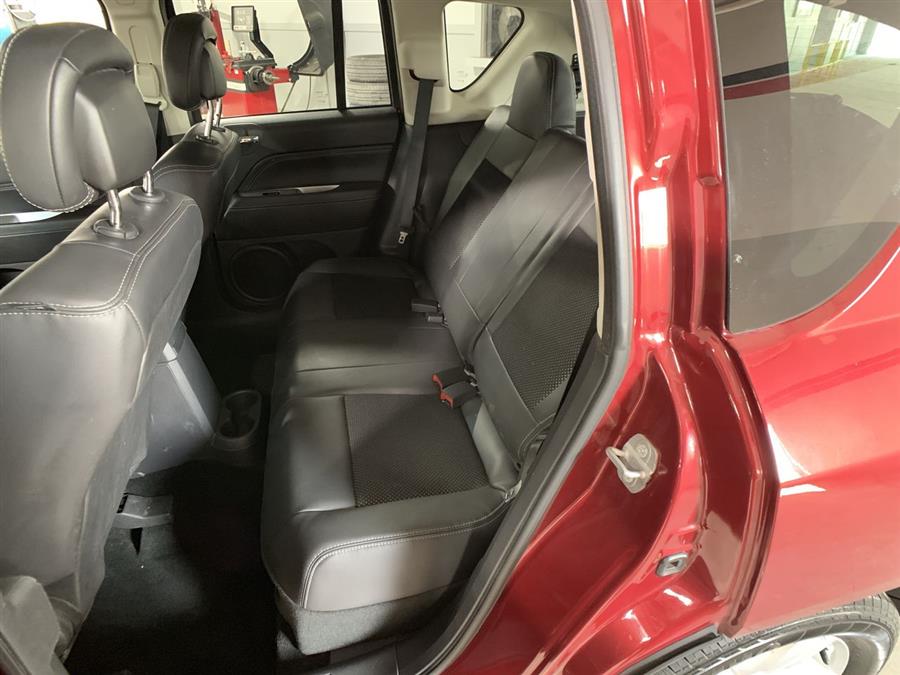 2014 Jeep Compass 4WD 4dr Latitude, available for sale in Stratford, Connecticut | Wiz Leasing Inc. Stratford, Connecticut 2014 Jeep Compass 4WD 4dr Latitude, available for sale in Stratford, Connecticut | Wiz Leasing Inc. Stratford, Connecticut