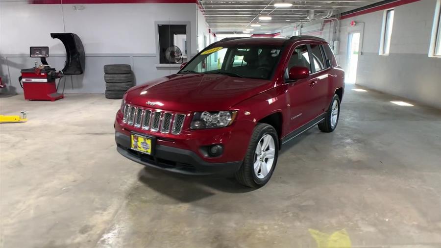 2014 Jeep Compass 4WD 4dr Latitude, available for sale in Stratford, Connecticut | Wiz Leasing Inc. Stratford, Connecticut 2014 Jeep Compass 4WD 4dr Latitude, available for sale in Stratford, Connecticut | Wiz Leasing Inc. Stratford, Connecticut