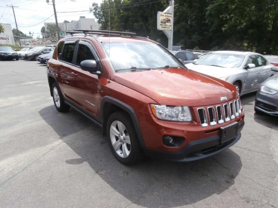 2012 Jeep Compass 4WD 4dr Latitude, available for sale in Waterbury, Connecticut | Jim Juliani Motors. Waterbury, Connecticut