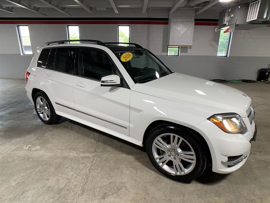 2014 Mercedes-Benz GLK-Class 4MATIC 4dr GLK350, available for sale in Stratford, Connecticut | Wiz Leasing Inc. Stratford, Connecticut