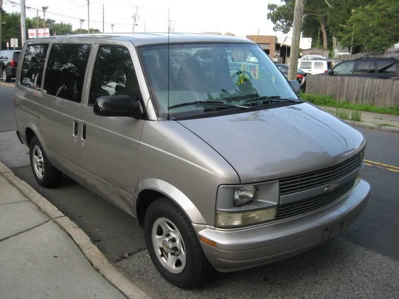 2005 Chevrolet Astro Base 3dr Extended Mini Van, available for sale in Massapequa, New York | Rite Choice Auto Inc.. Massapequa, New York