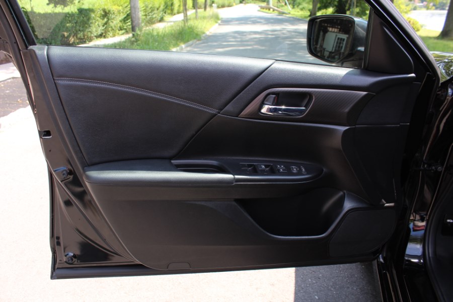 2016 Honda Accord Sedan 4dr I4 Sport, available for sale in Great Neck, New York | Great Neck Car Buyers & Sellers. Great Neck, New York 2016 Honda Accord Sedan 4dr I4 Sport, available for sale in Great Neck, New York | Great Neck Car Buyers & Sellers. Great Neck, New York