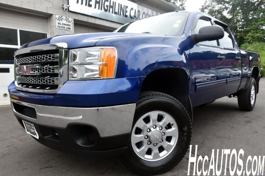 2013 GMC Sierra 2500HD 4WD Crew Cab, available for sale in Waterbury, Connecticut | Highline Car Connection. Waterbury, Connecticut